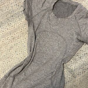 Lululemon Athletica Gray Knit Top